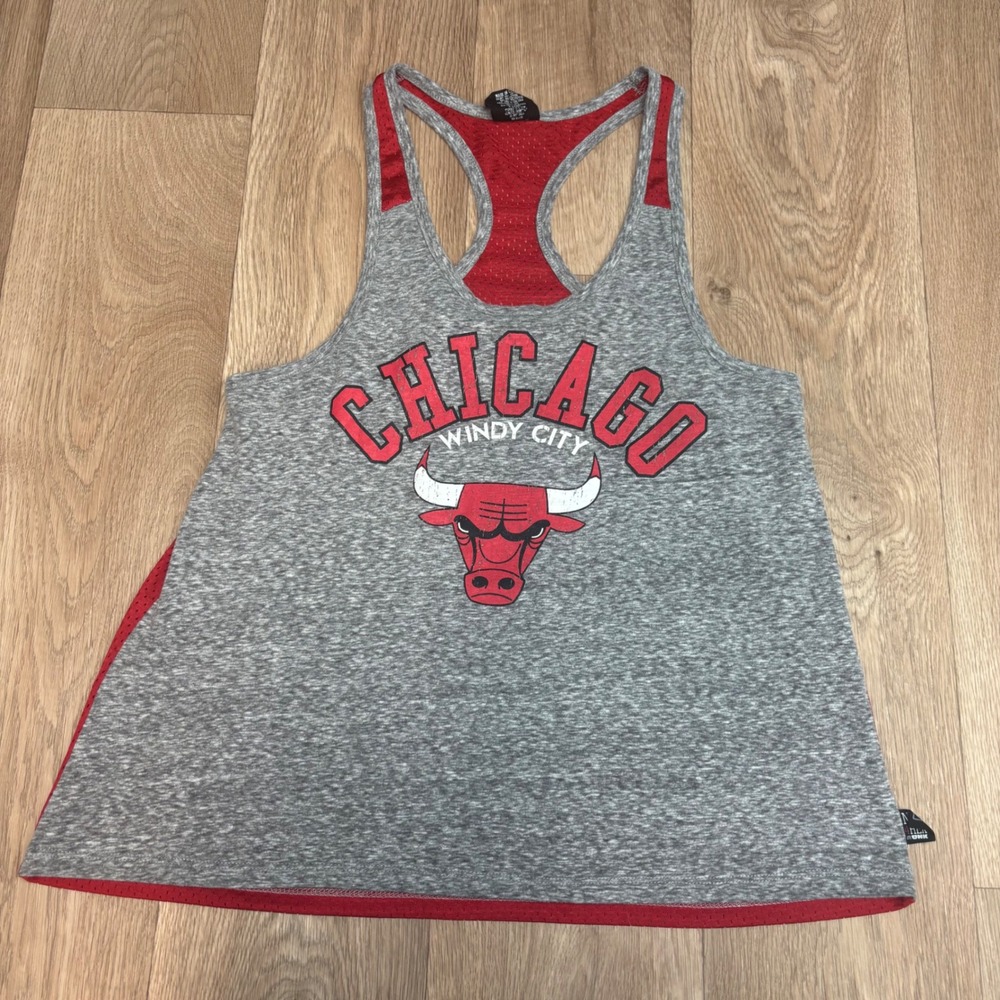 NBA 4HER UNK Chicago Bulls Racerback Tank Top Gray Red Mesh Back Womens Medium